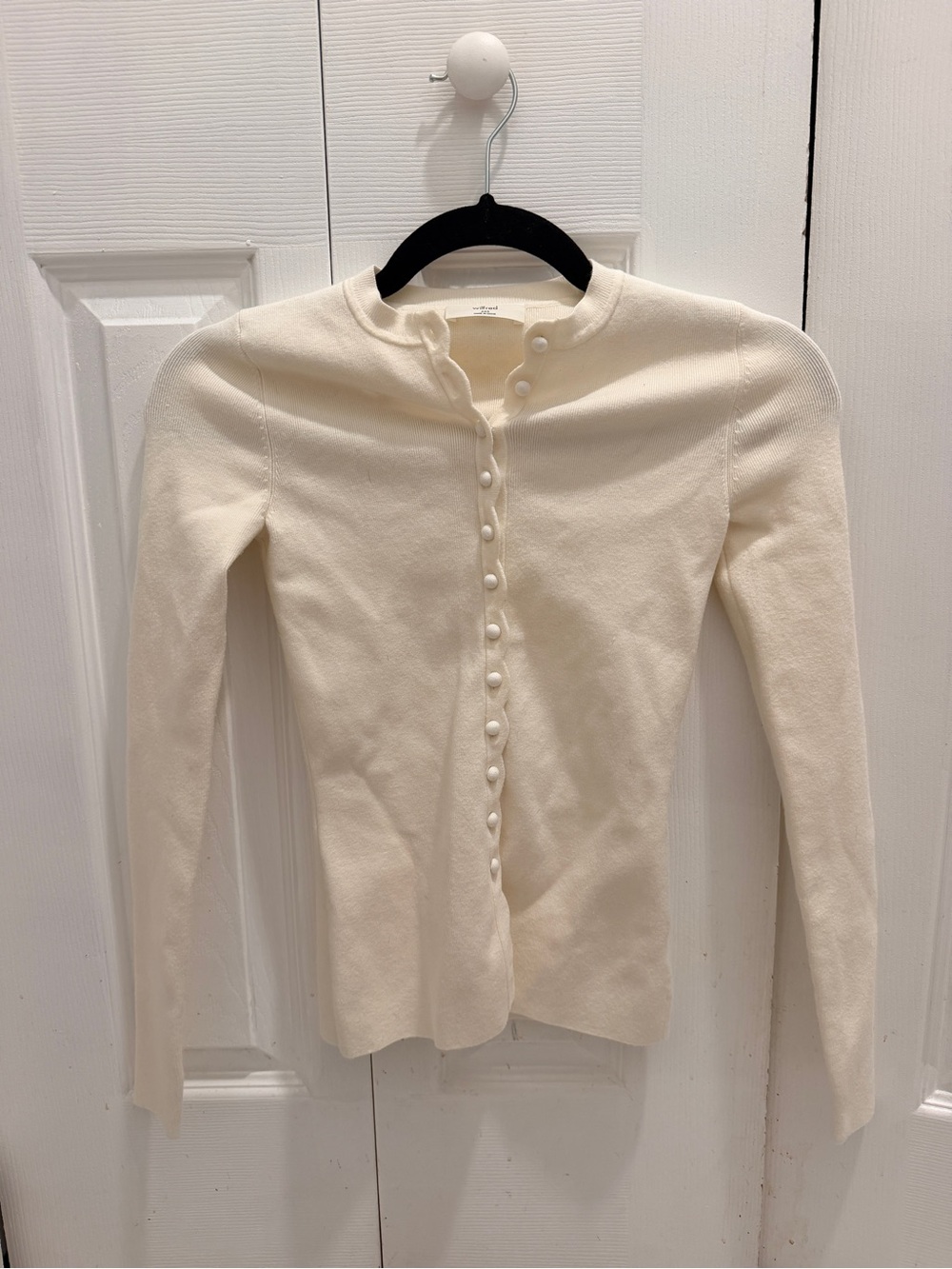 Aritzia Ivory Button-Front Long Sleeve Top